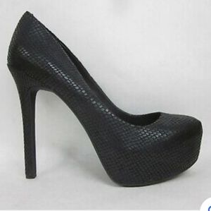 Jessica Simpson “Rebecca” Platform Heels
